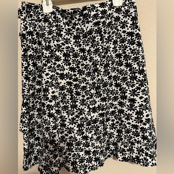 Loft Wrap Skirt - Picture 2 of 8